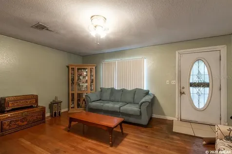 7004 Dahlgren Court Jacksonville FL 32208