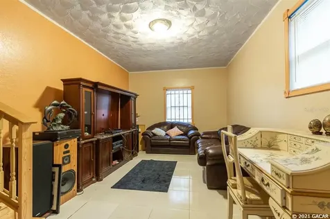 7004 Dahlgren Court Jacksonville FL 32208