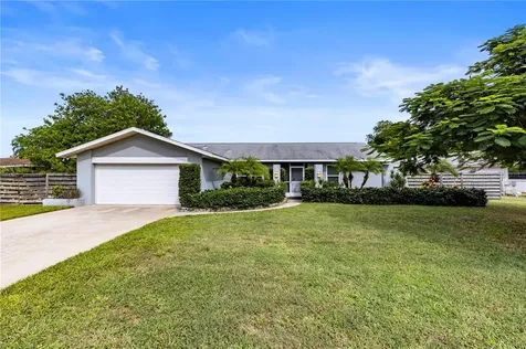 6502 29th Avenue W Bradenton FL 34209