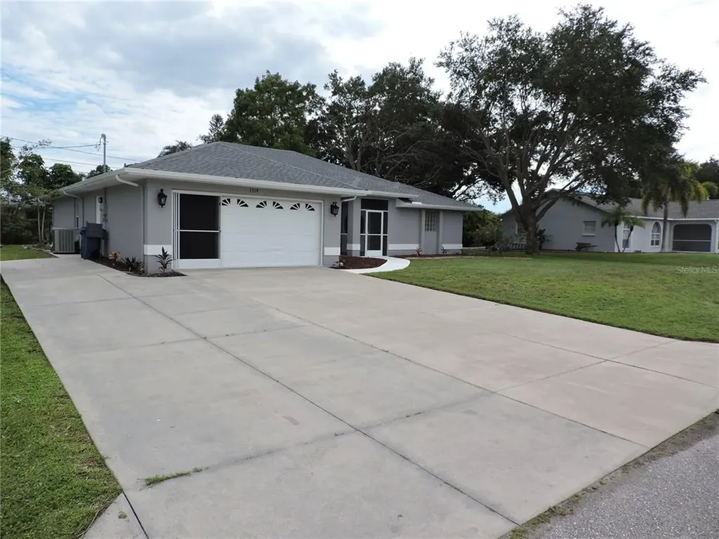 1319 Olympia Road Venice FL 34293