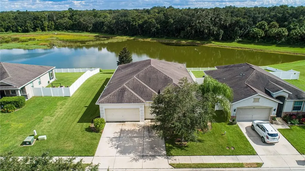 4441 Mossy Creek Avenue Mulberry FL 33860
