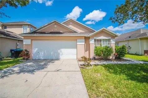 1725 Sir John Court Orlando FL 32837