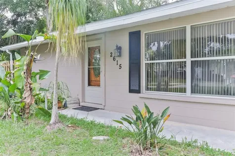 2615 39th Avenue W Bradenton FL 34205