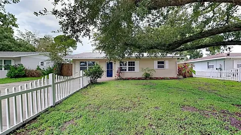 2320 Amanda Drive Sarasota FL 34232