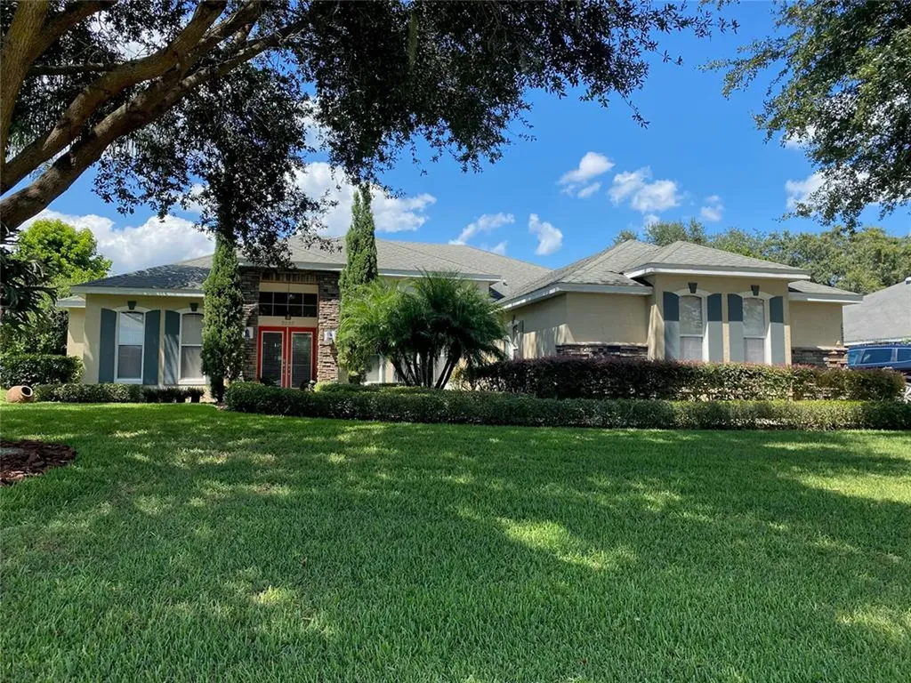 3233 Site To See Avenue Eustis FL 32726