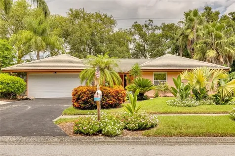 65 Pinewood Terrace E Palm Harbor FL 34683
