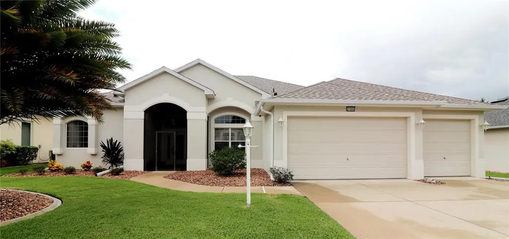 21000 Royal Street Georges Lane Leesburg FL 34748