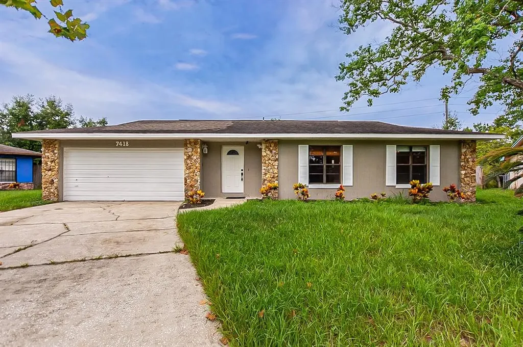 7418 Ridgedale Court Orlando FL 32818