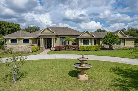 2711 Coastal Range Way Lutz FL 33559