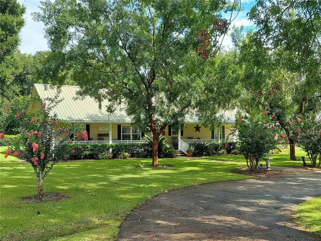 11655 NE 42nd Boulevard Oxford FL 34484