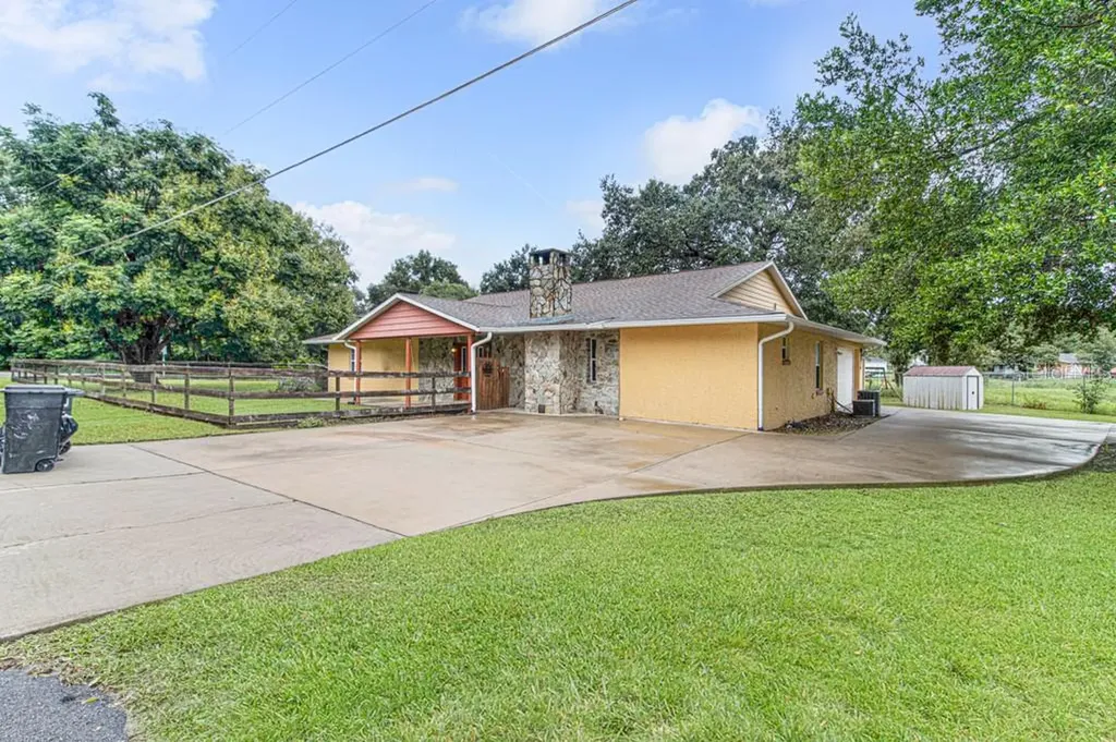 11577 SE 72nd Terrace Road Belleview FL 34420