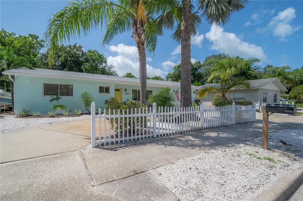 6450 Gulfport Boulevard S South Pasadena FL 33707