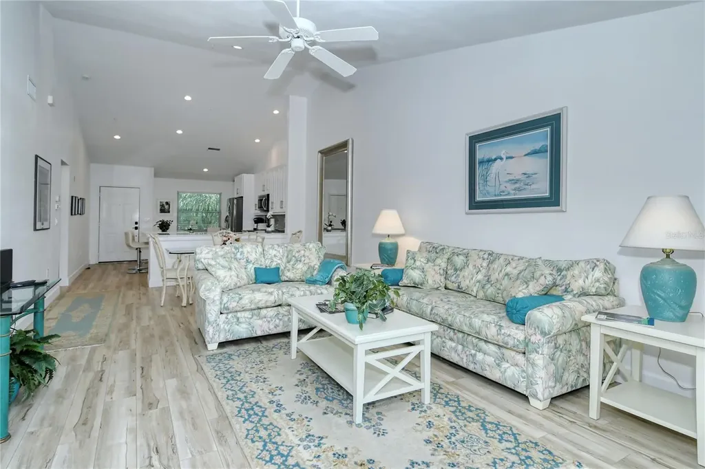 8735 Olde Hickory Avenue Sarasota FL 34238