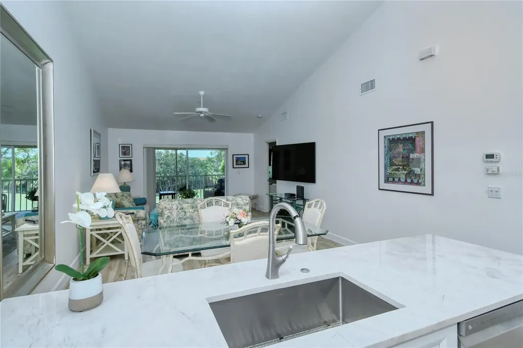 8735 Olde Hickory Avenue Sarasota FL 34238