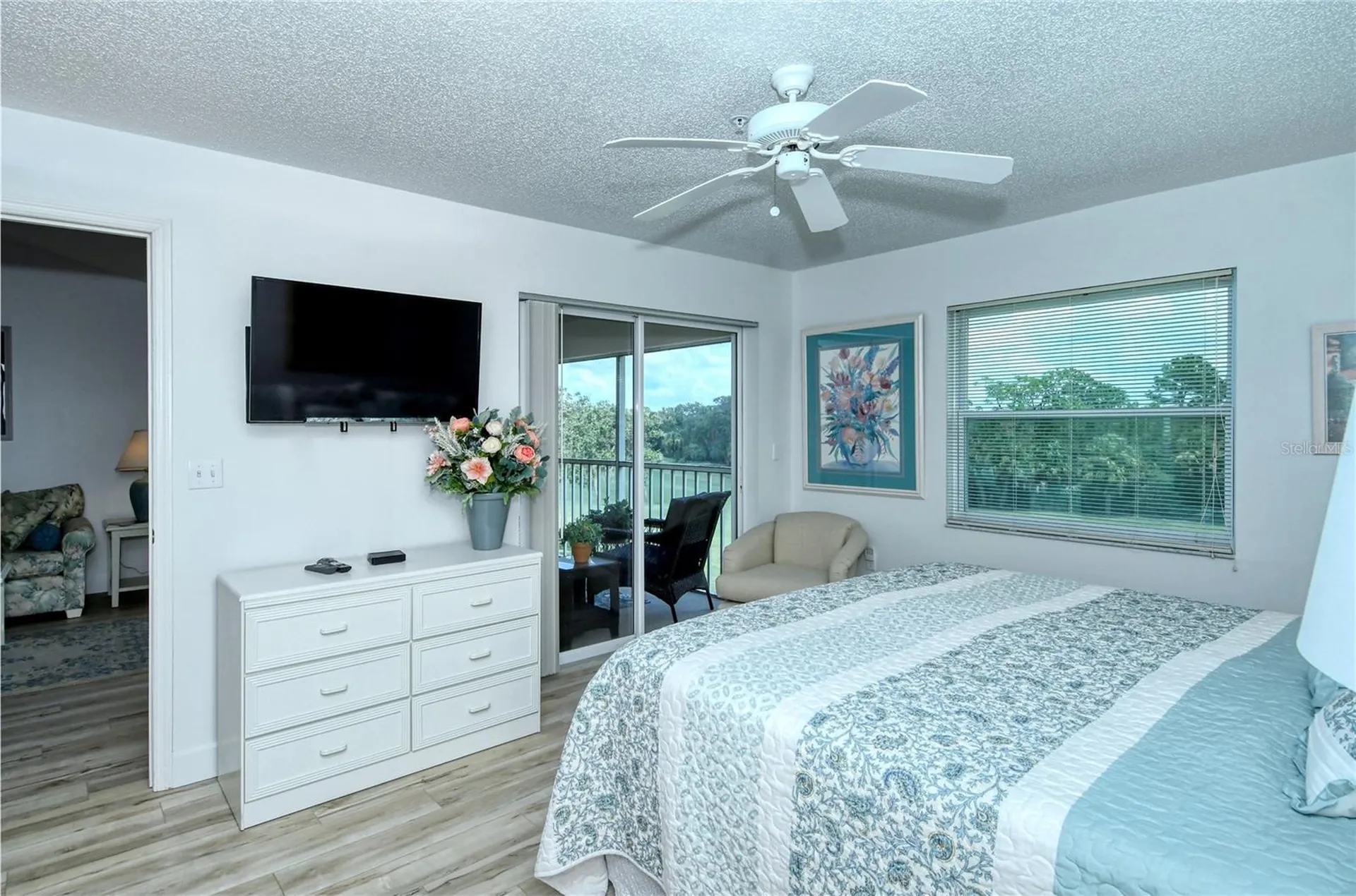 8735 Olde Hickory Avenue Sarasota FL 34238