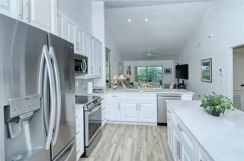 8735 Olde Hickory Avenue Sarasota FL 34238