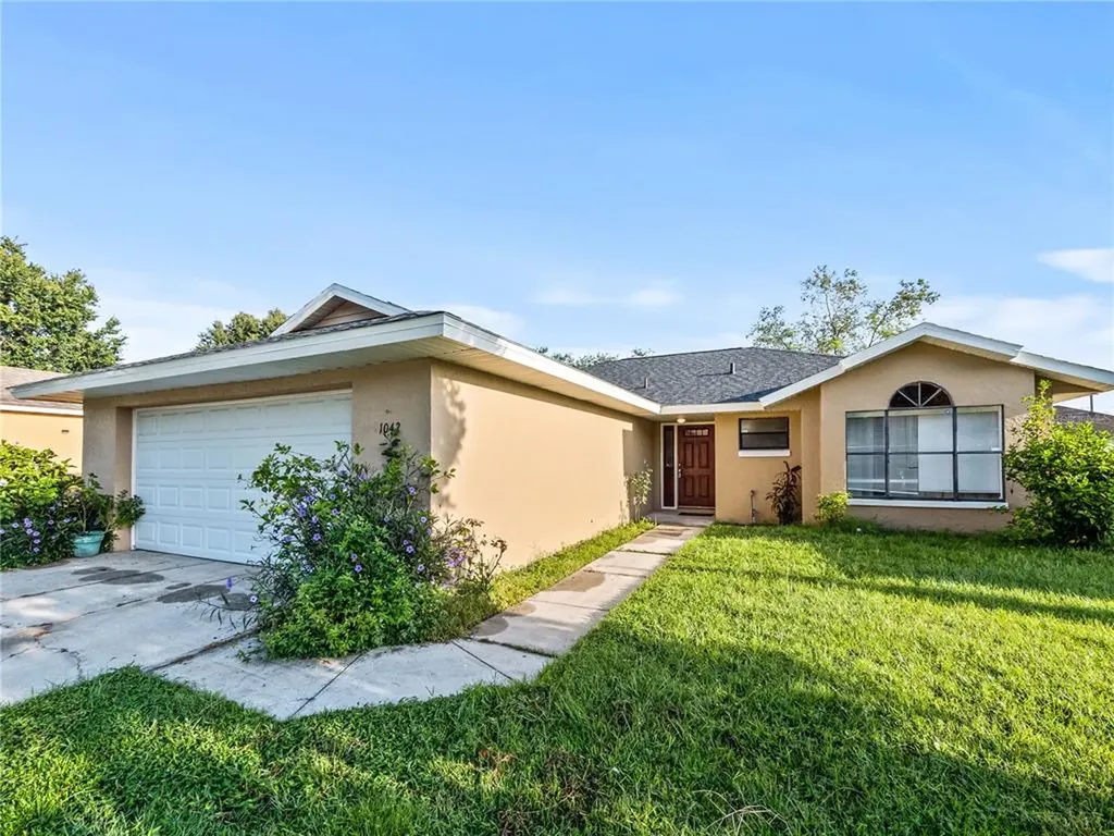 1042 Cannock Drive Kissimmee FL 34758