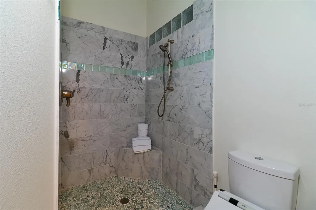 8300 Manasota Key Road Englewood FL 34223