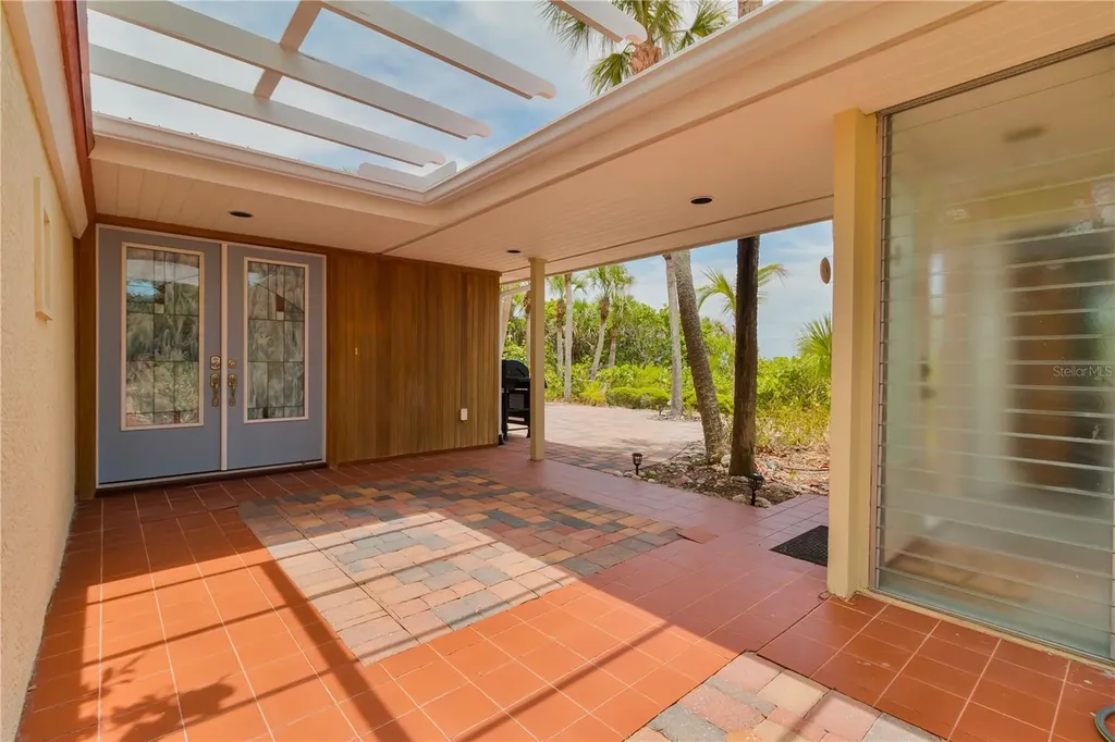 8300 Manasota Key Road Englewood FL 34223