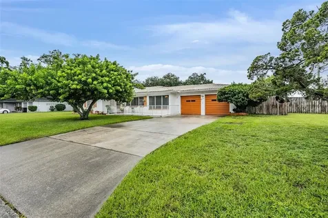 2001 Mckinley Street Clearwater FL 33765