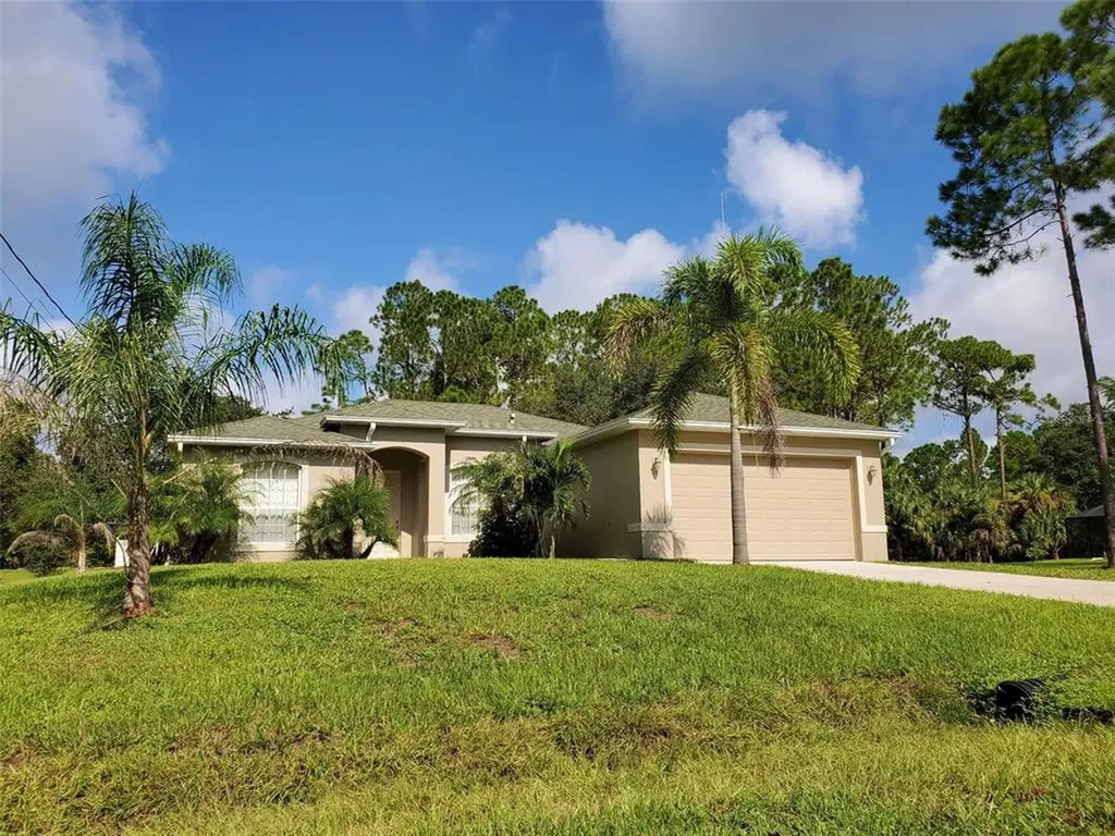 1581 Guttenburg Road North Port FL 34288