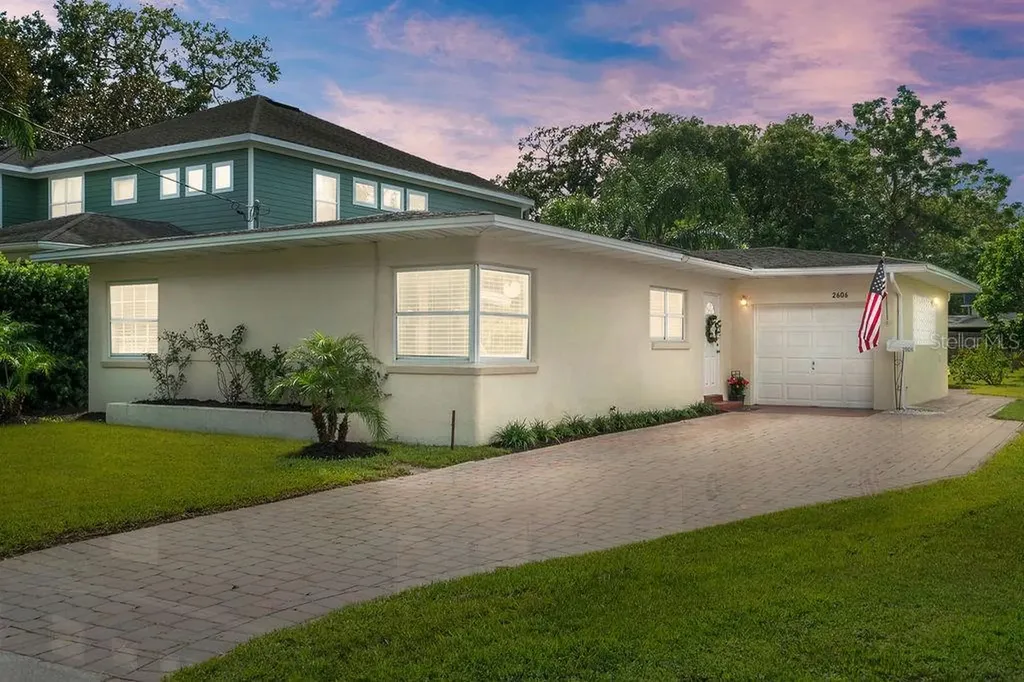 2606 Elizabeth Avenue Orlando FL 32804