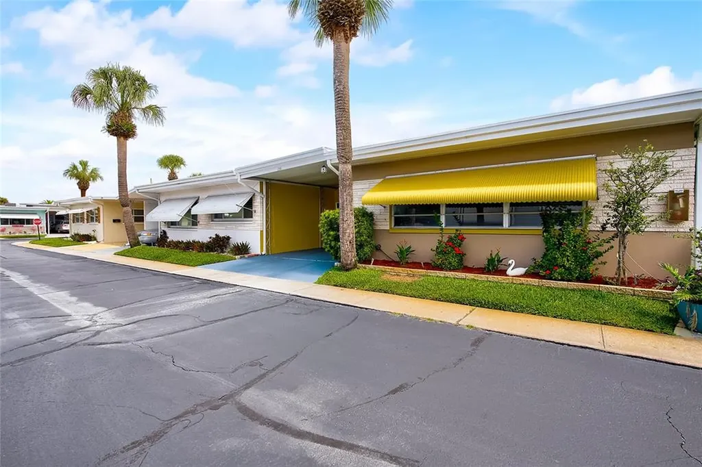 250 Rosery Road NW Largo FL 33770