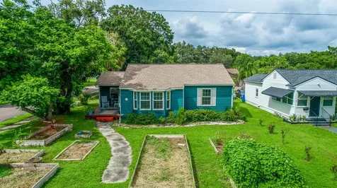 401 37th Avenue NE St Petersburg FL 33704
