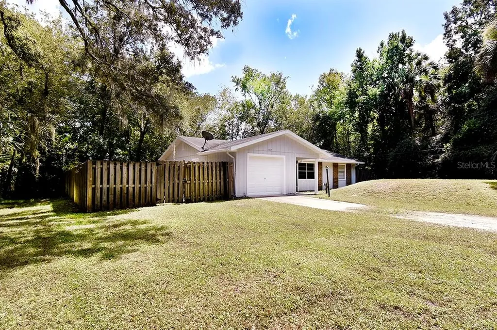 2847 Belinda Drive Deland FL 32720