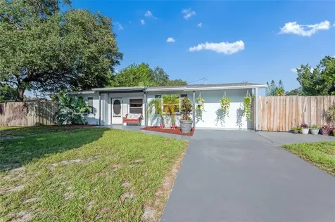 366 Midwest Parkway Sarasota FL 34232