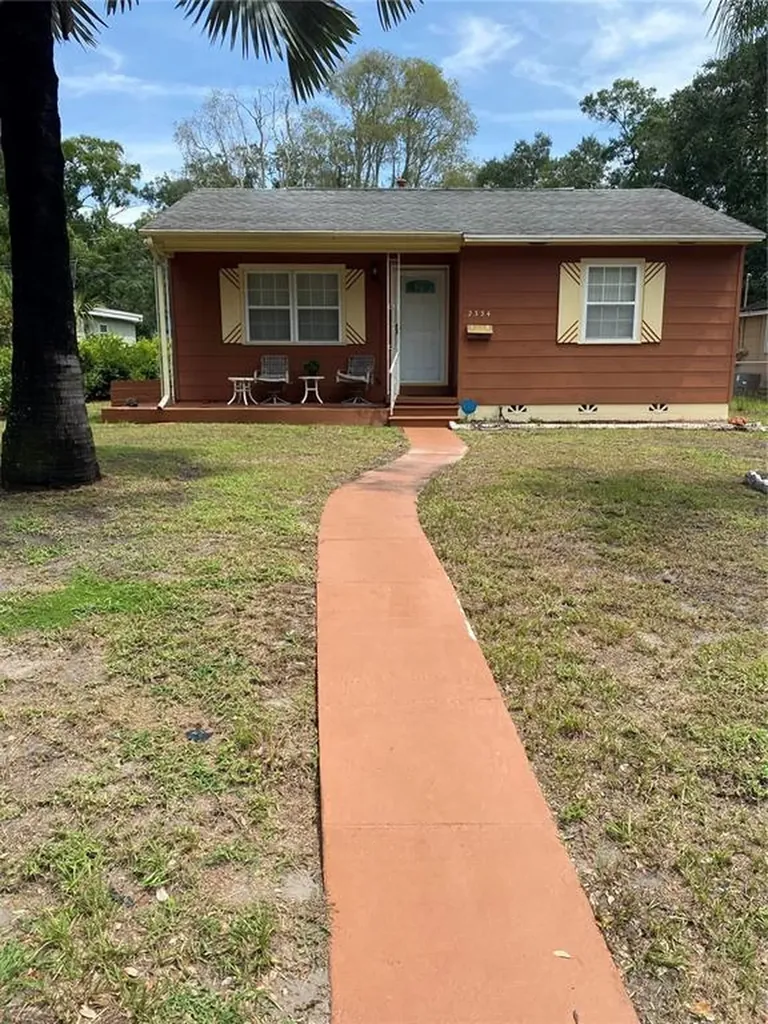 2334 Auburn Street S St Petersburg FL 33712