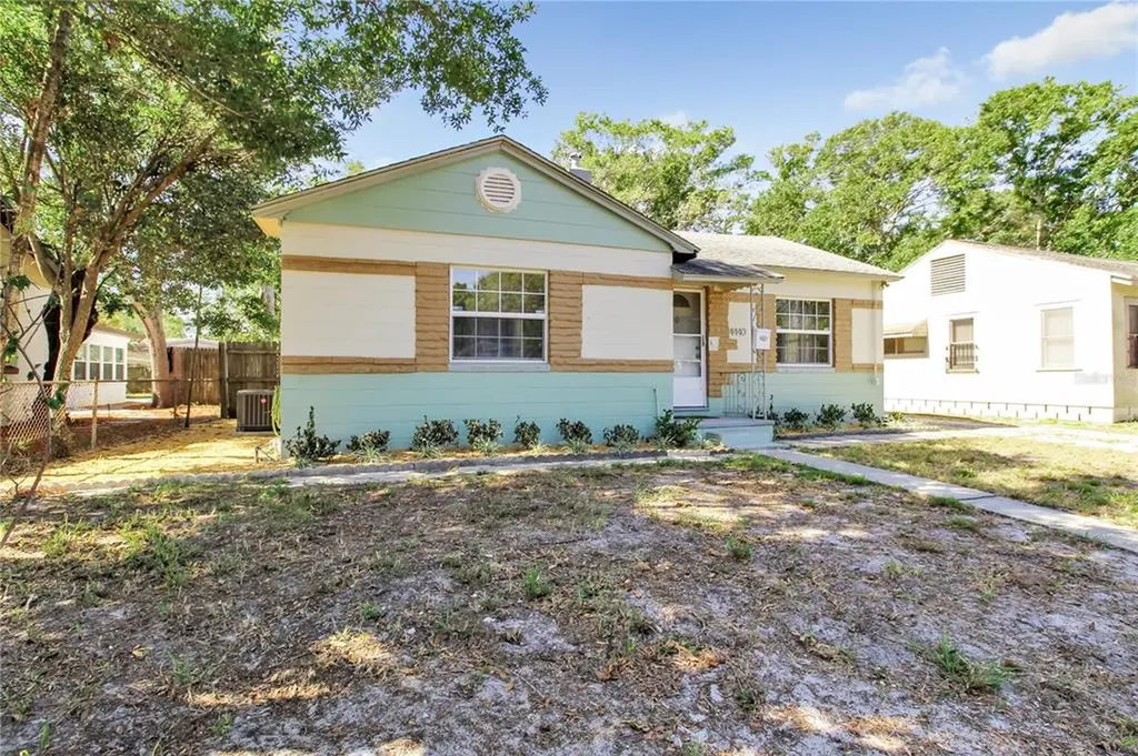 4440 2nd Avenue S St Petersburg FL 33711