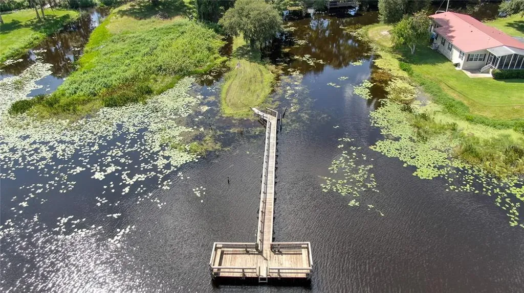 4981 SE 180th Terrace Ocklawaha FL 32179