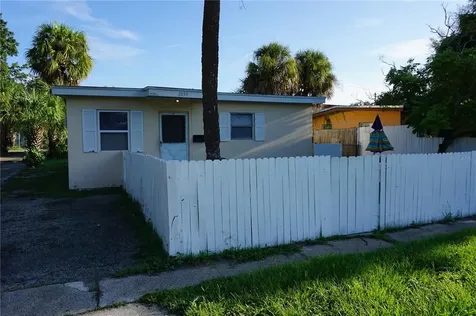 2039 Queensboro Avenue S St Petersburg FL 33712