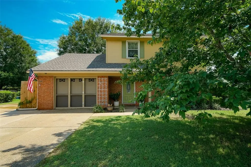 5720 Adelyn Road Pensacola FL 32504