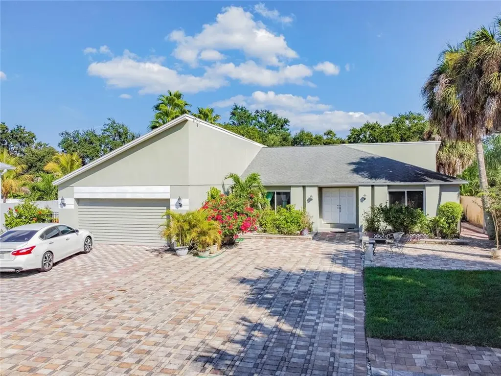 5005 Troydale Road Tampa FL 33615