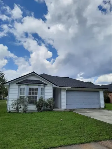 1811 Sheraton Lakes Circle Middleburg FL 32068
