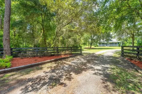 2237 Mullet Lake Park Road Geneva FL 32732
