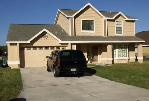 105 Blackwater Court Kissimmee FL 34743
