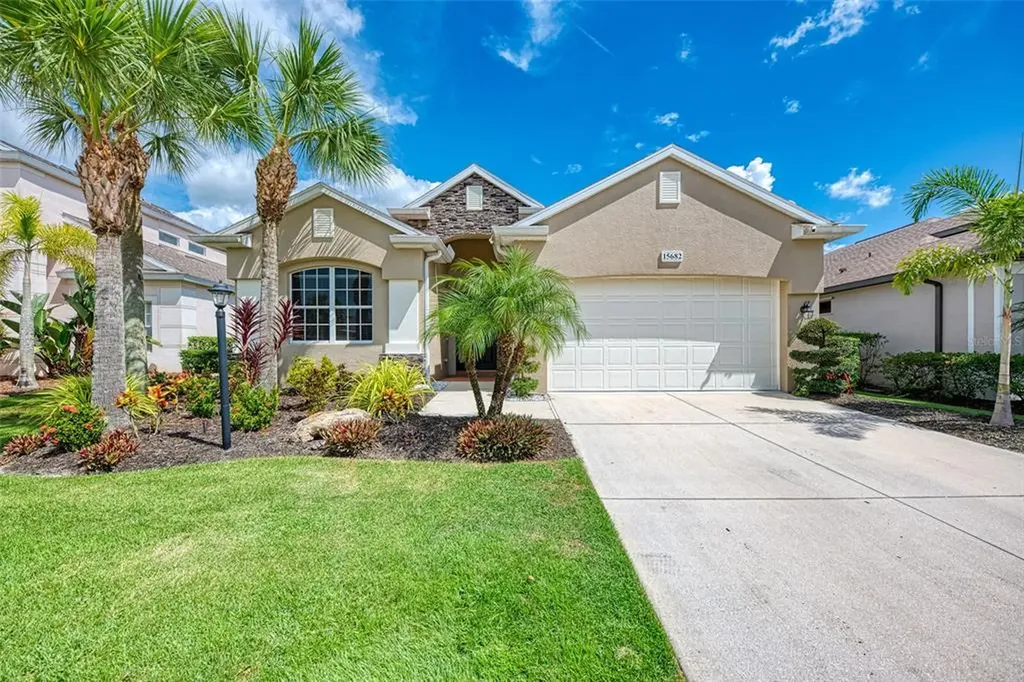 15682 Lemon Fish Drive Lakewood Ranch FL 34202