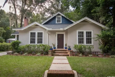 318 NW 24th Street Gainesville FL 32607