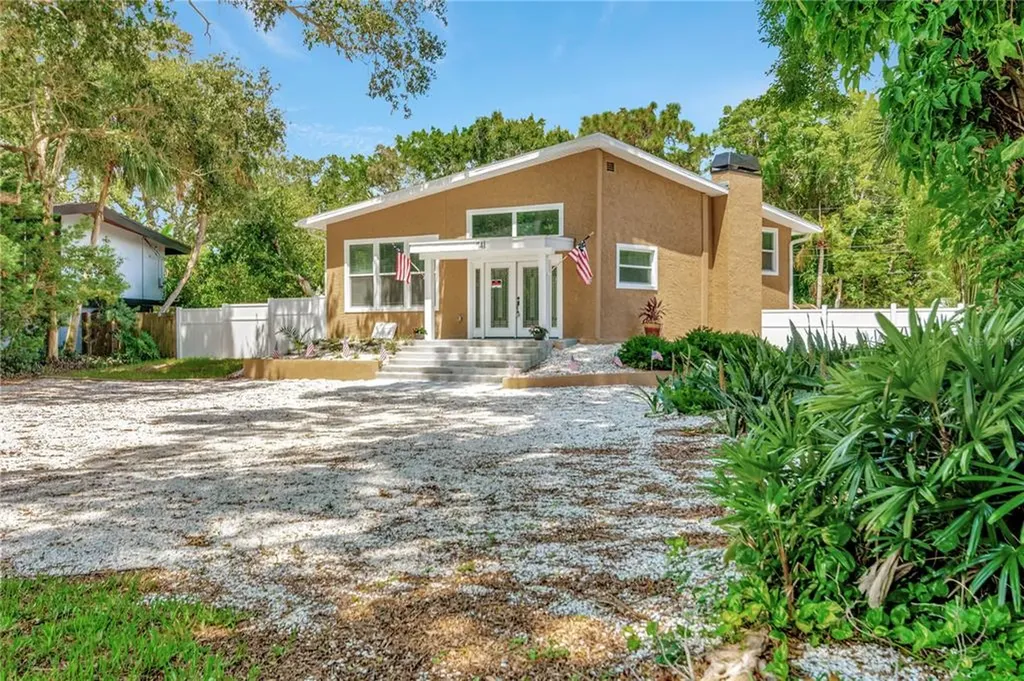 741 Pinellas Point Drive S St Petersburg FL 33705