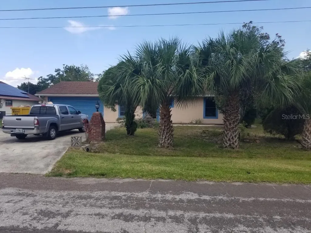 621 Deauville Court Kissimmee FL 34758
