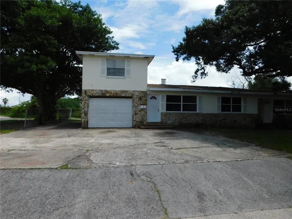 1110 32nd Street S St Petersburg FL 33712