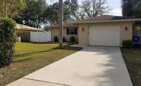 908 Laurel Avenue Venice FL 34285