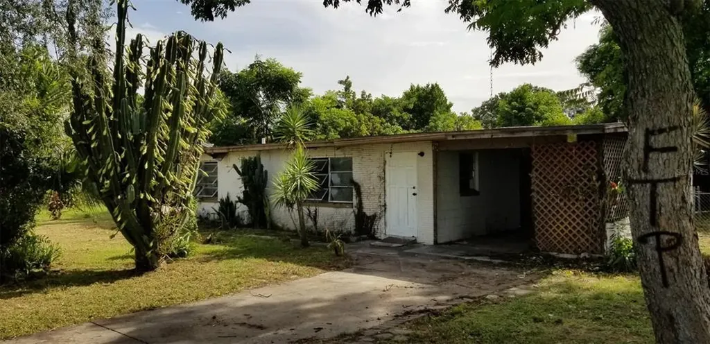 2390 29th Street NW Winter Haven FL 33881
