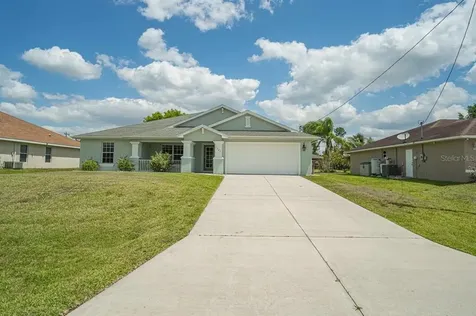 1527 NE 34th Street Cape Coral FL 33909