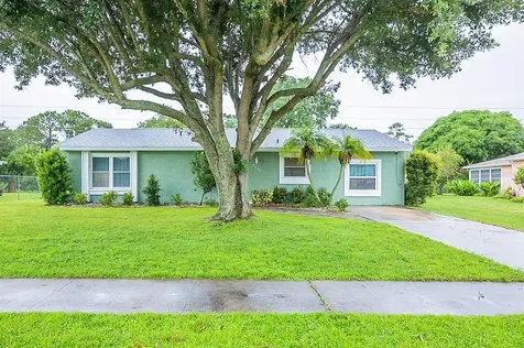 6737 Myrtlewood Road North Port FL 34287