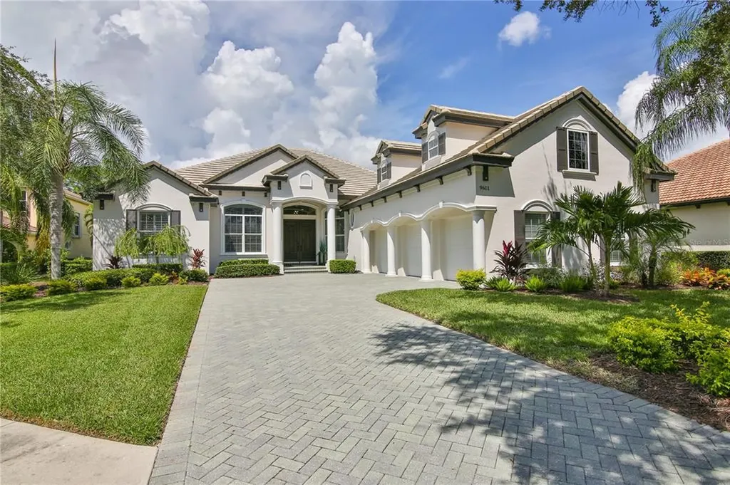 9611 Royal Calcutta Place Bradenton FL 34202