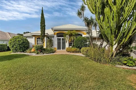 4436 Golden Lake Drive Sarasota FL 34233